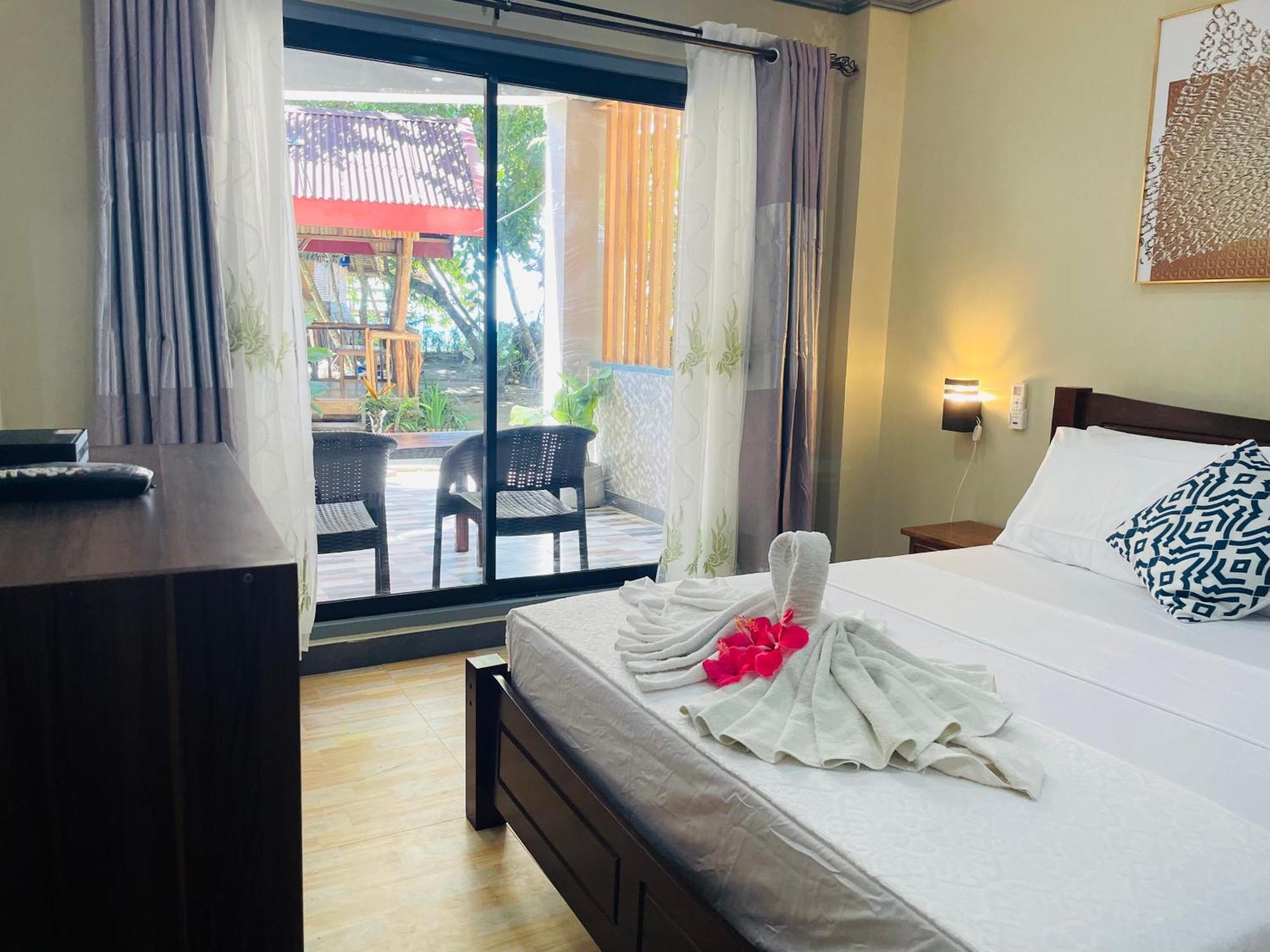 White Beach Front And Cottages Buruanga Ngoại thất bức ảnh