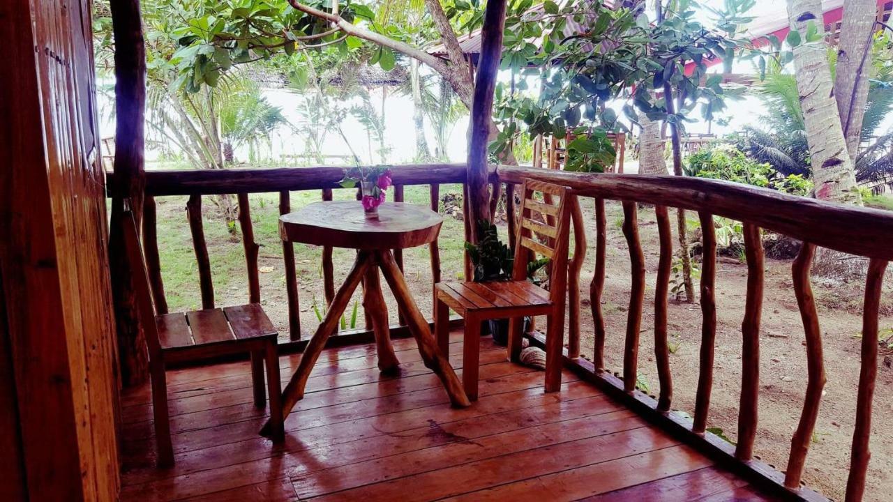 White Beach Front And Cottages Buruanga Ngoại thất bức ảnh