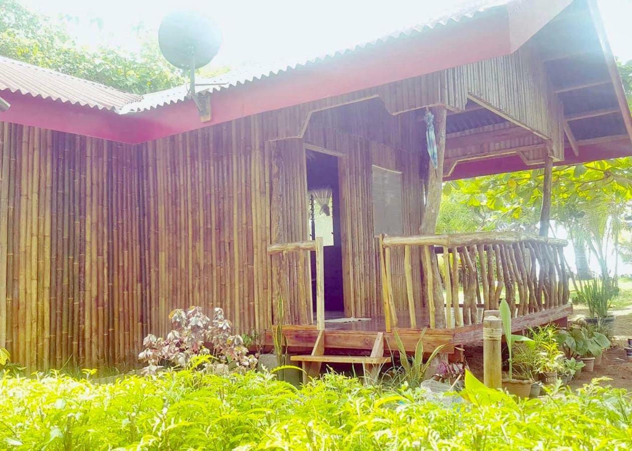 White Beach Front And Cottages Buruanga Ngoại thất bức ảnh