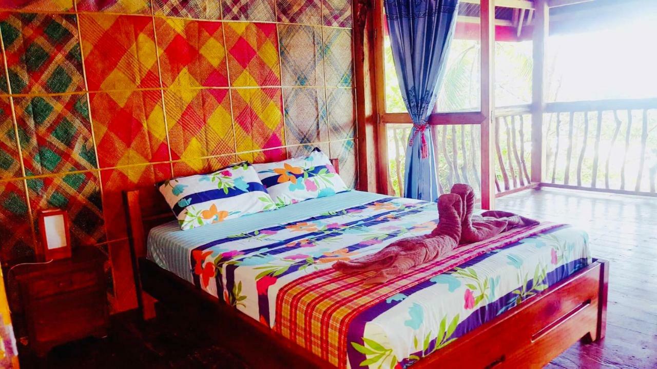 White Beach Front And Cottages Buruanga Ngoại thất bức ảnh